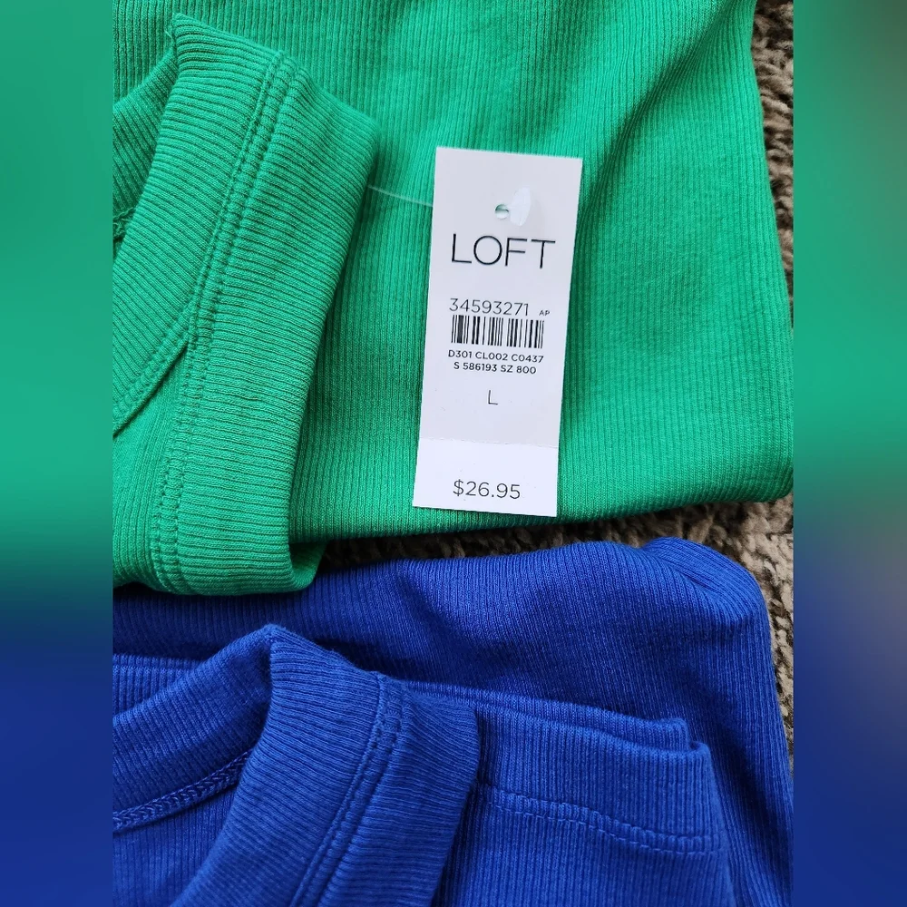 2 Women's Ribbed Tank Tops Size Large NWT - Picture 2 of 5